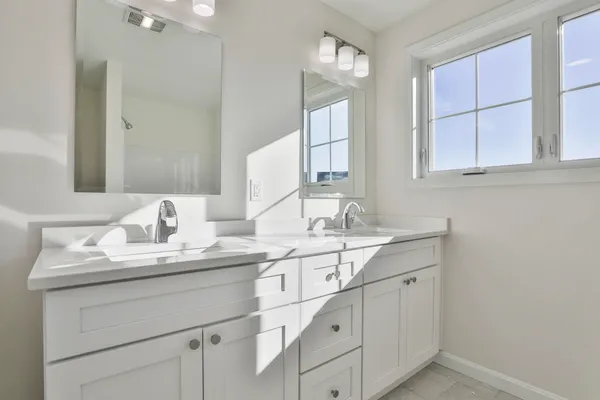 $484,900 | 65 Crestview Way, Raymond, NH 03077