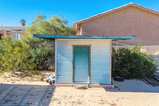 $272,000 | 73484 Desert Trail Drive, Twentynine Palms, CA 92277