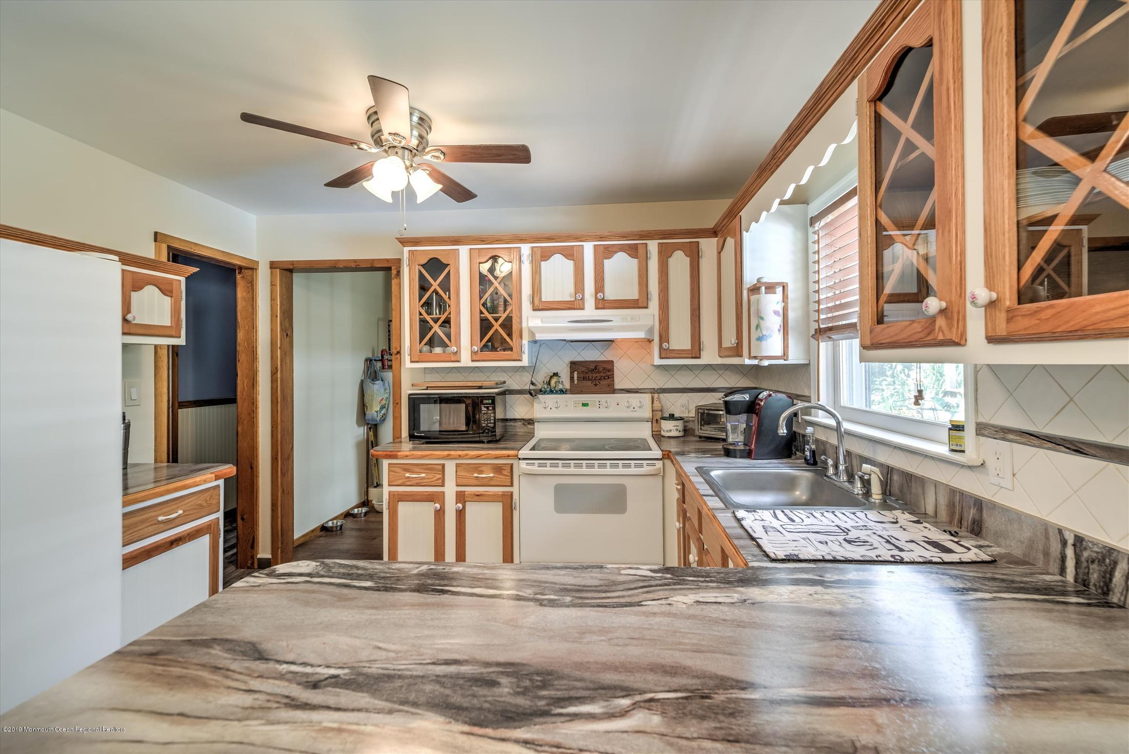 225 Riverside Drive Bayville, NJ 08721 - Photo 8 of 33 12-12-KITCHEN