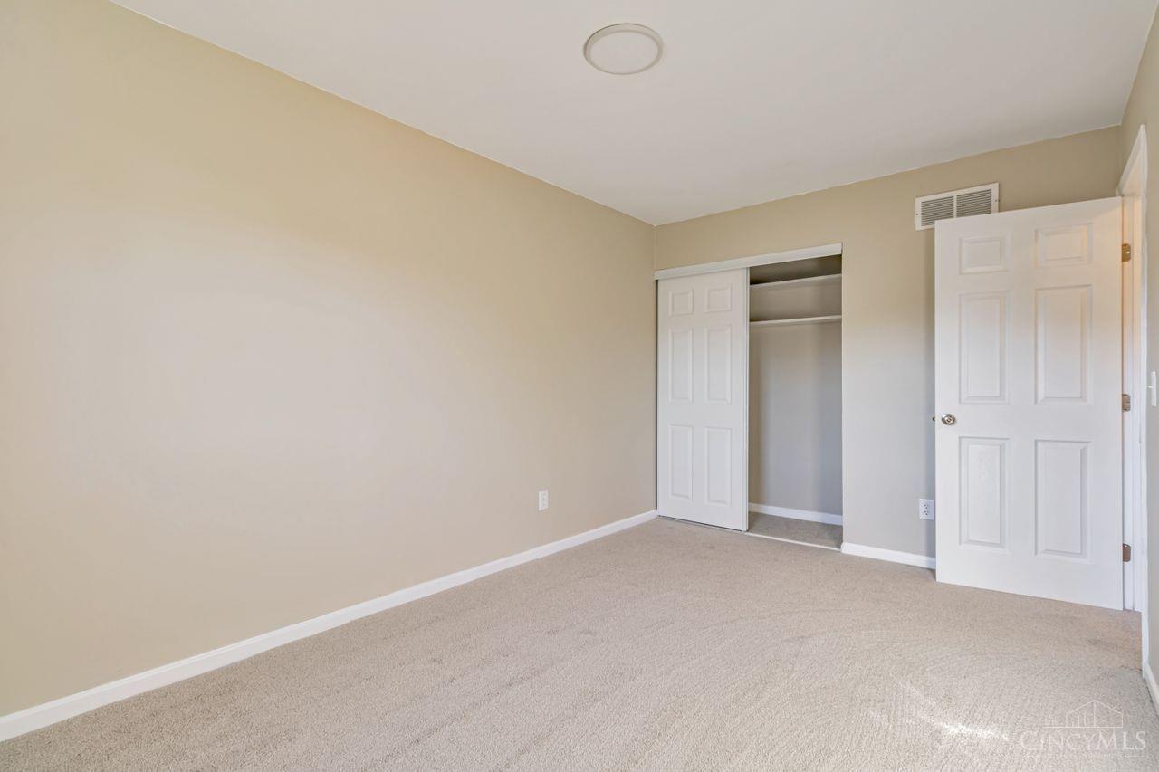 1149 Witt Road, Unit 412 Cincinnati, OH 45255 - Photo 14 of 33 Gallery Image 14