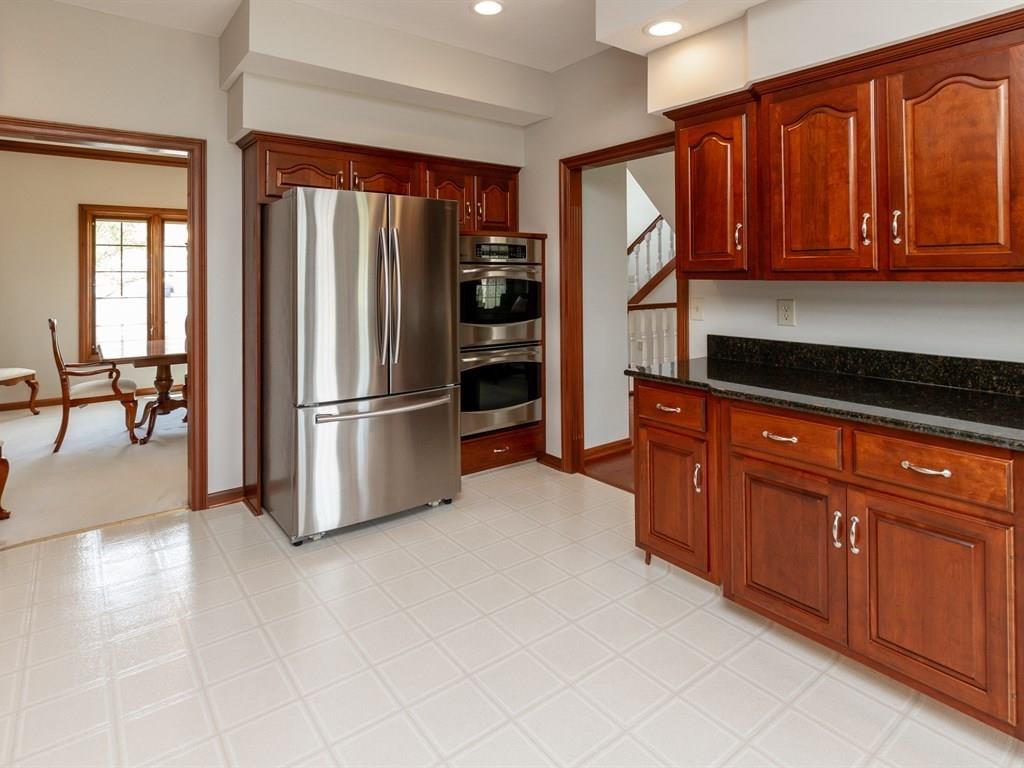10693 Evergreen Point Fishers, IN 46037 - Photo 13 of 33 Gallery Image 13