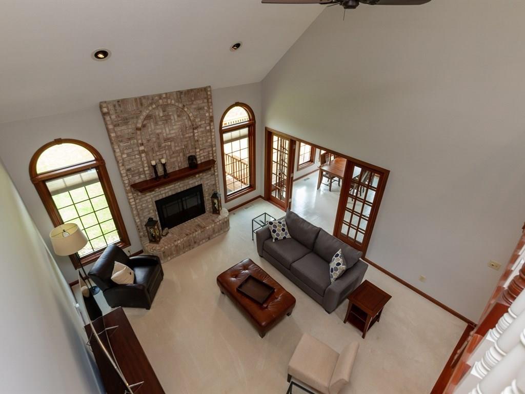 10693 Evergreen Point Fishers, IN 46037 - Photo 6 of 33 Gallery Image 6