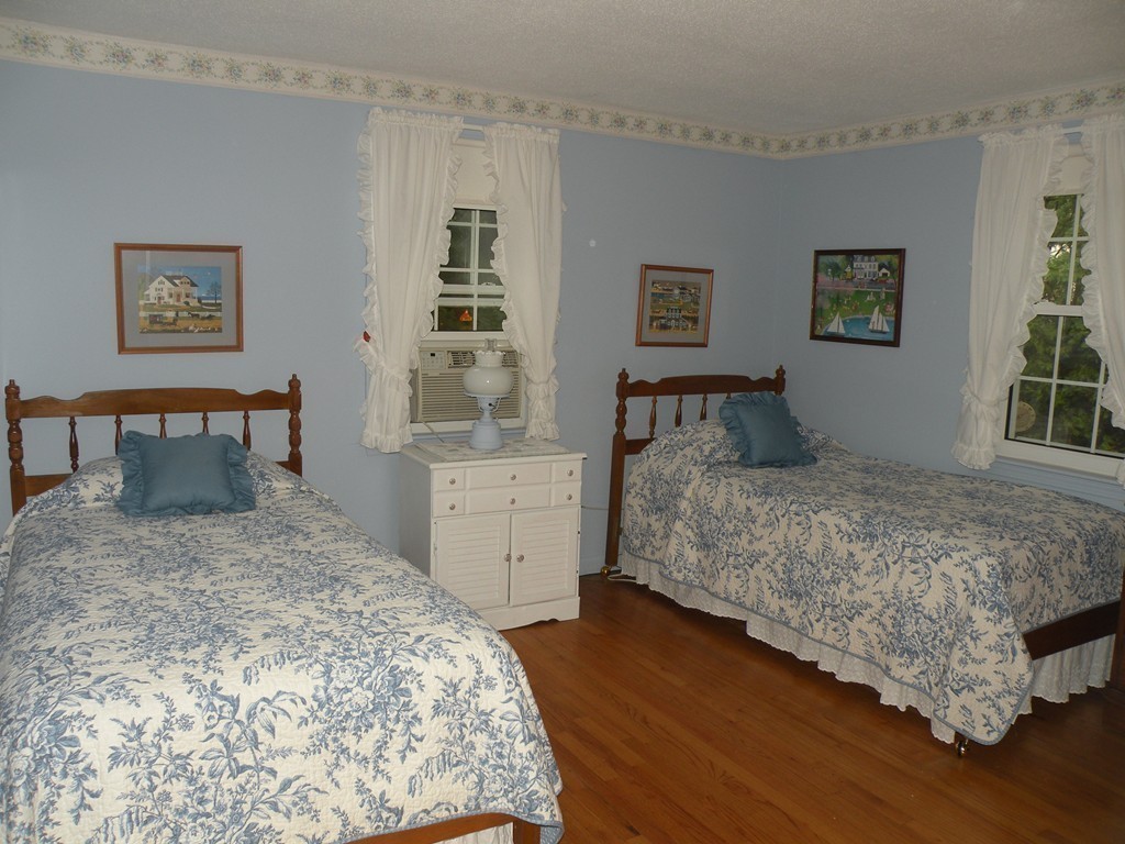 32 Swift Brook Road Yarmouth, MA 02664 - Photo 11 of 23 Gallery Image 11