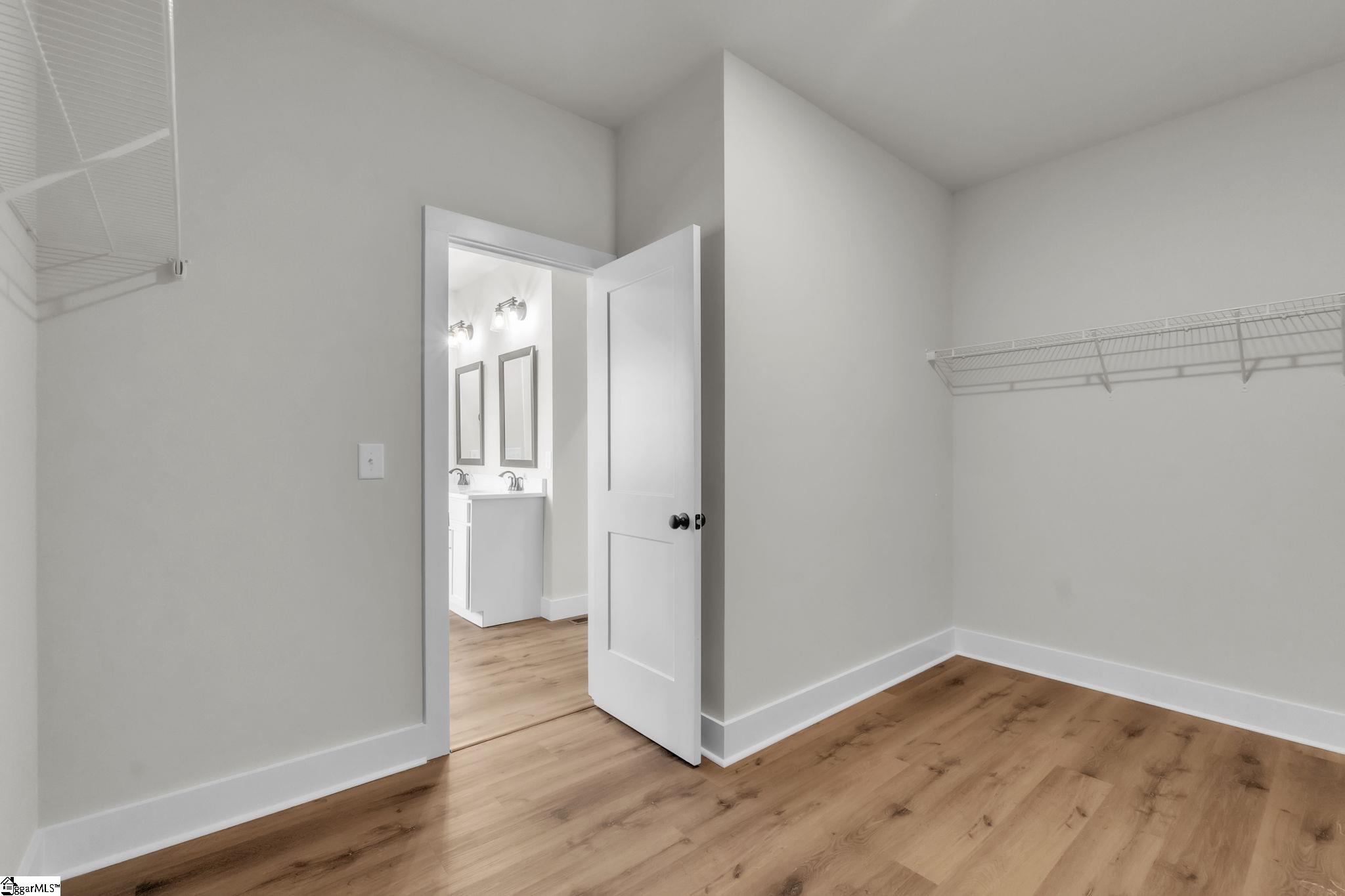 182 Mimosa Road Lyman, SC 29365 - Photo 16 of 34 Walk-in