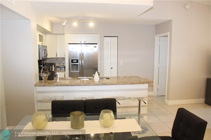 2103 Renaissance Boulevard, Unit 306 Miramar, FL 33025 - Photo 3 of 17