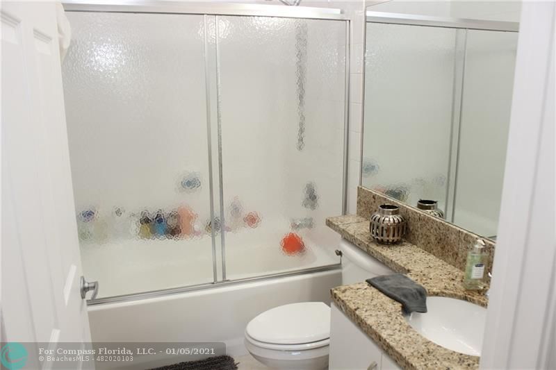 2103 Renaissance Boulevard, Unit 306 Miramar, FL 33025 - Photo 7 of 17