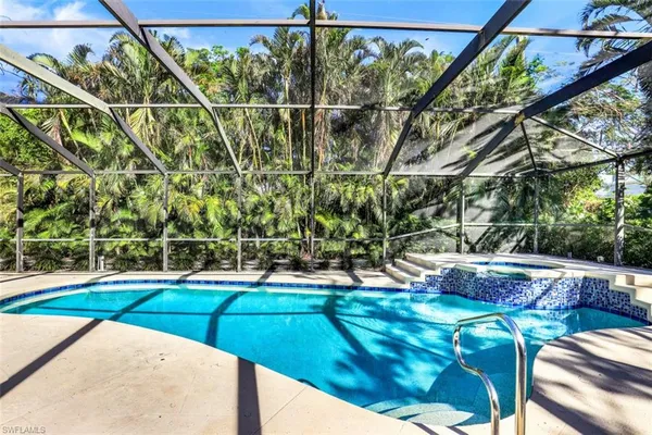 $20,000 | 739 7th Avenue North, Naples, FL 34102