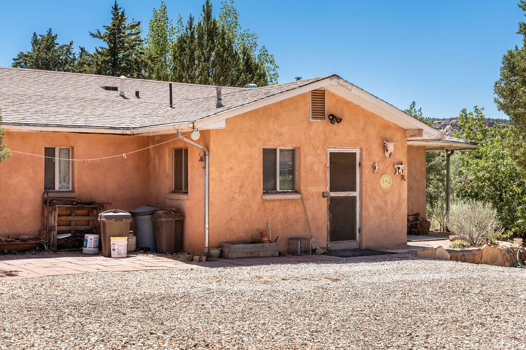 1664 Rome Way Apple Valley, UT 84737 - Photo 26 of 45 Back of Home