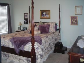132 Bob Davis Road Johnson City, TN 37615 - Photo 9 of 12 Large Master Bedroom