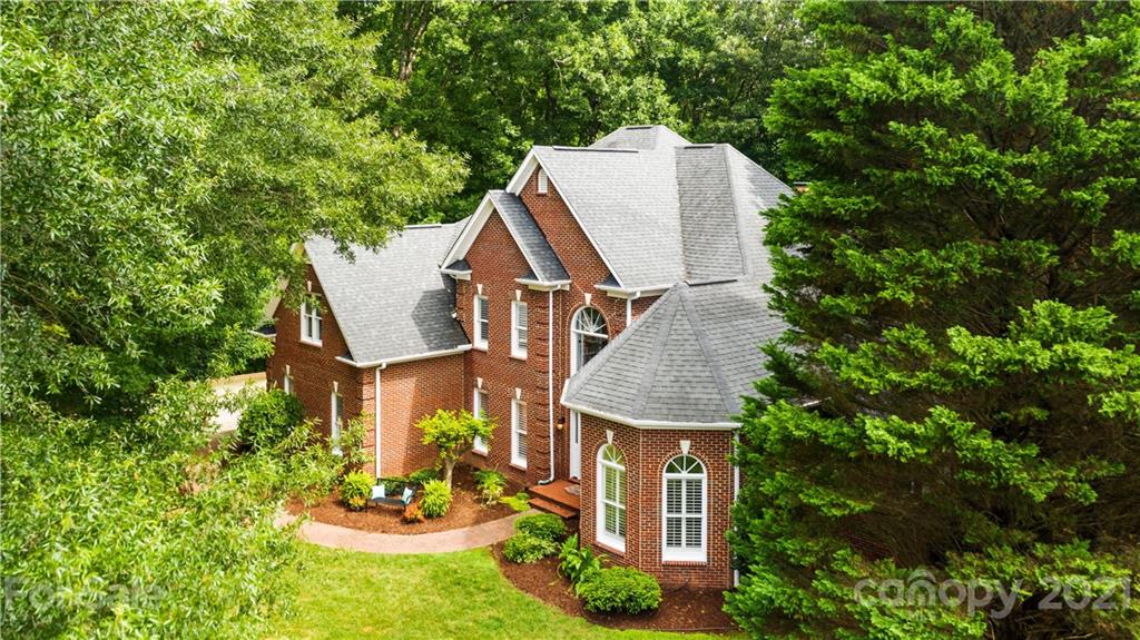 9036 Ranch View Court Matthews, NC 28104 - Photo 4 of 45 Gallery Image 4