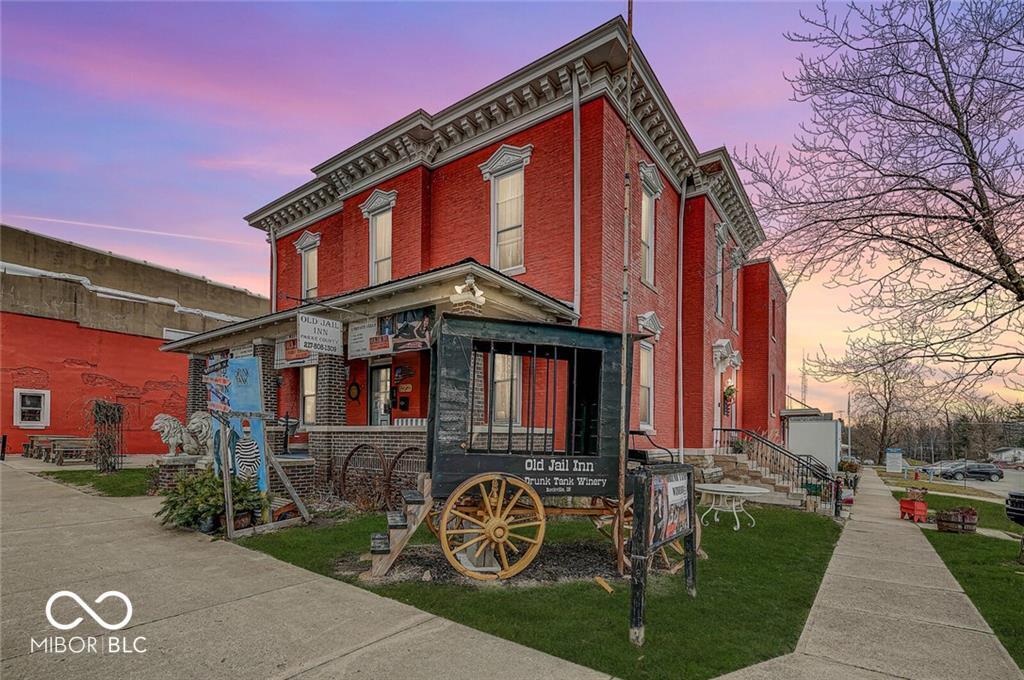127 South Jefferson St  