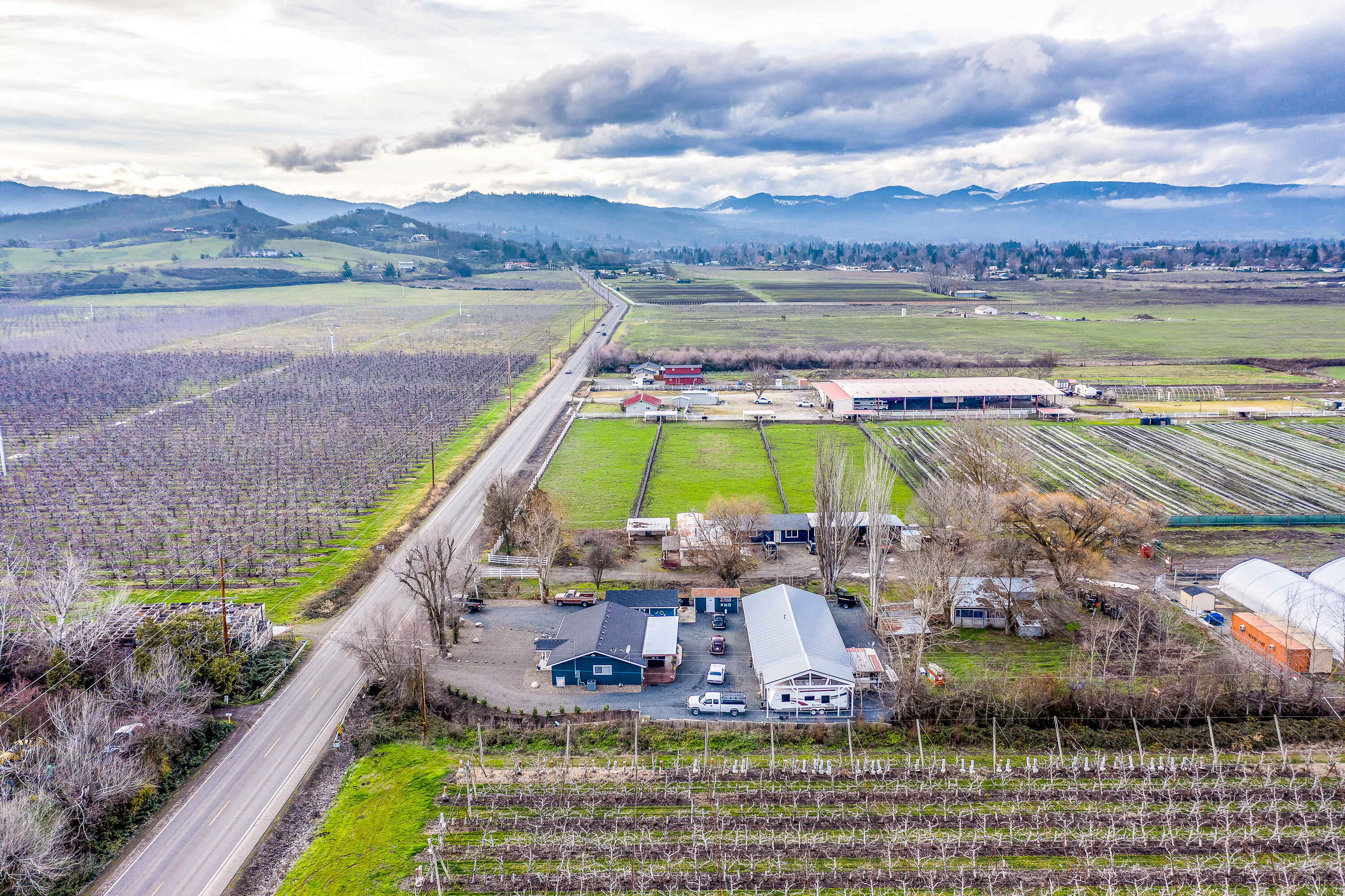 352 South Stage Road Medford, OR 97501 - Photo 37 of 65 7