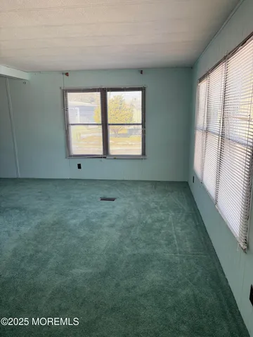 $64,999 | 15 Eagle Road, Jackson, NJ 08527