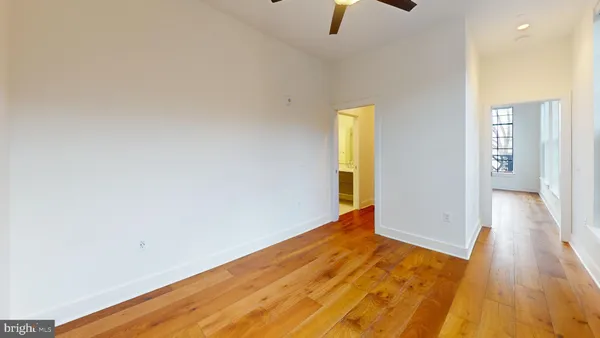 $5,995 | 1312 King Street, Unit 207, Alexandria, VA 22314