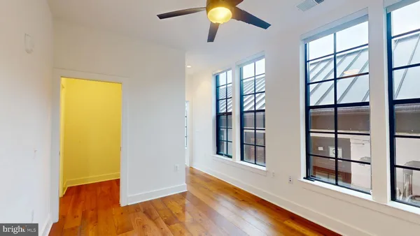 $5,995 | 1312 King Street, Unit 207, Alexandria, VA 22314