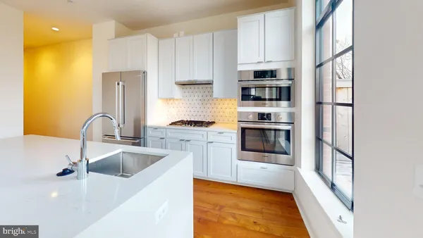 $5,995 | 1312 King Street, Unit 207, Alexandria, VA 22314