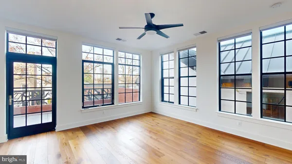 $5,995 | 1312 King Street, Unit 207, Alexandria, VA 22314