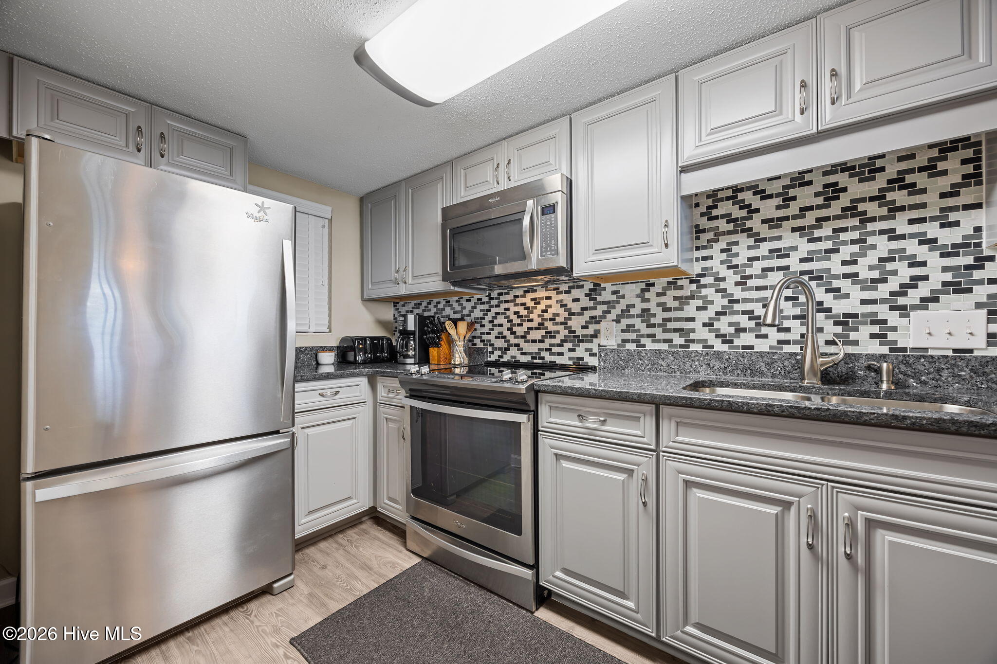 8801 Reed Drive, Unit 112 Emerald Isle, NC 28594 - Photo 8 of 30 Kitchen