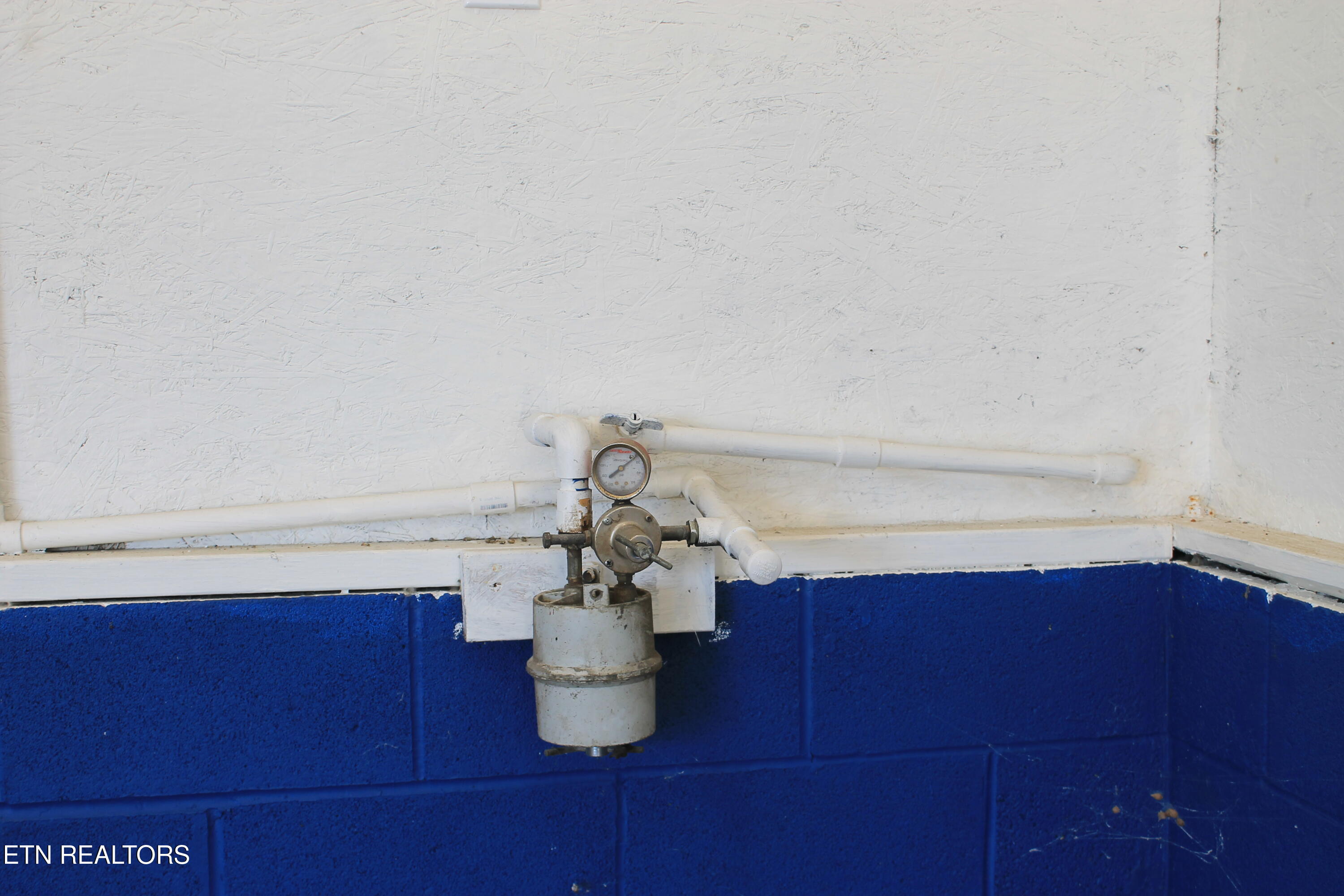 107 Billy Ridge Road Jamestown, TN 38556 - Photo 6 of 15 IMG_7478 - Copy