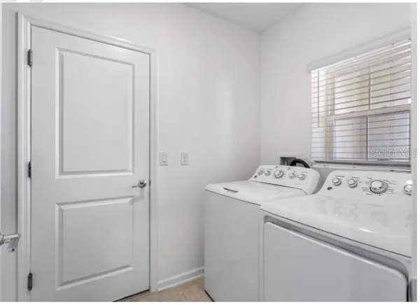 $2,380 | 1805 Heart Lk Drive, Groveland, FL 34736