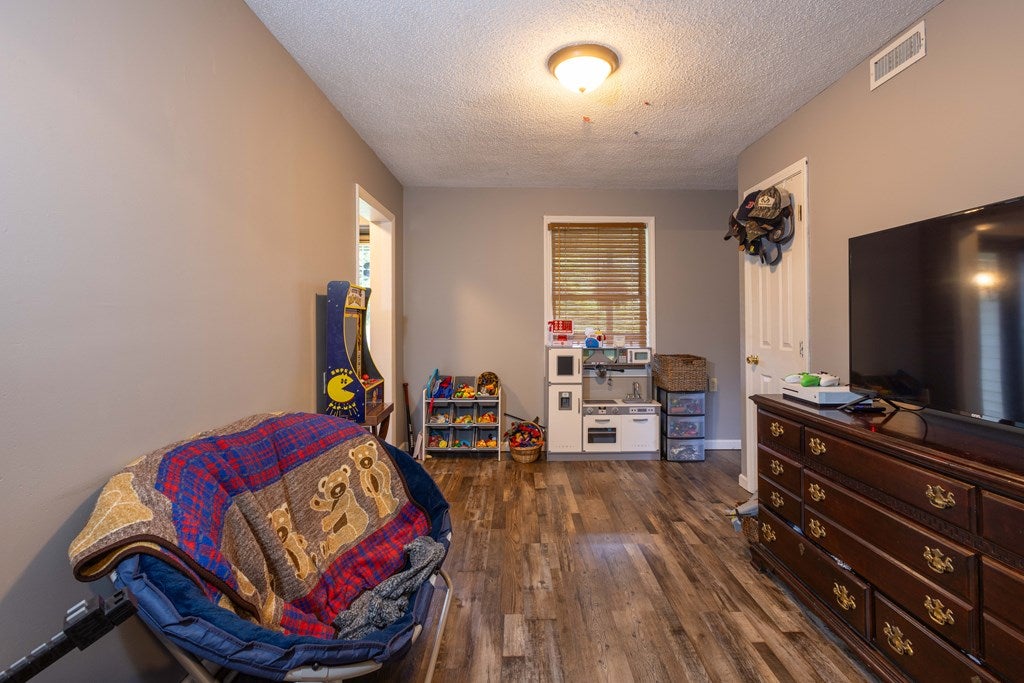 1038 Cedar Springs Road Sugar Grove, VA 24375 - Photo 28 of 61 Gallery Image 28