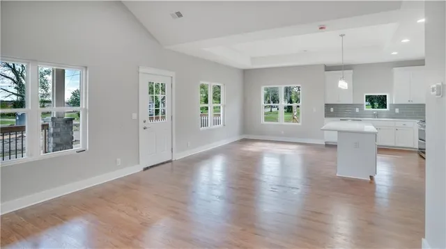 $289,000 | 716 Chestnut Avenue, Osawatomie, KS 66064