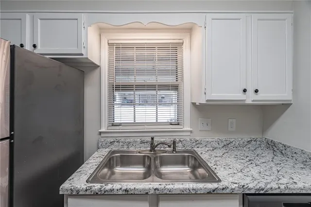 $1,600 | 1054 Old Holcomb Bridge Road, Roswell, GA 30076