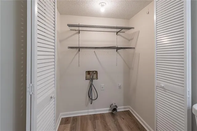 $1,600 | 1054 Old Holcomb Bridge Road, Roswell, GA 30076