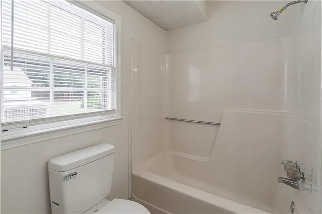 $1,600 | 1054 Old Holcomb Bridge Road, Roswell, GA 30076