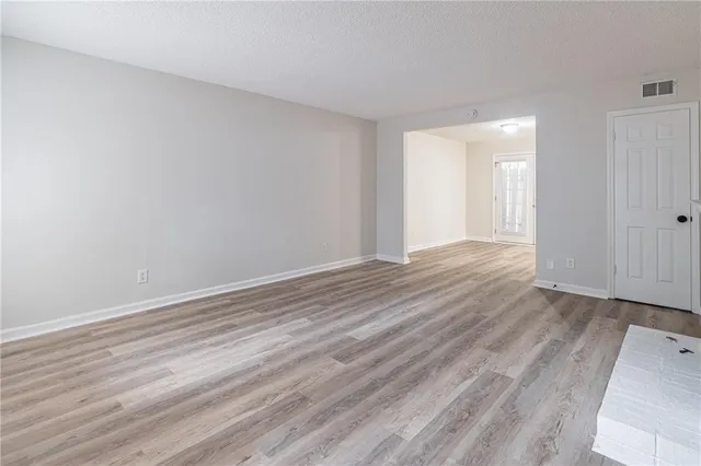 $1,600 | 1054 Old Holcomb Bridge Road, Roswell, GA 30076