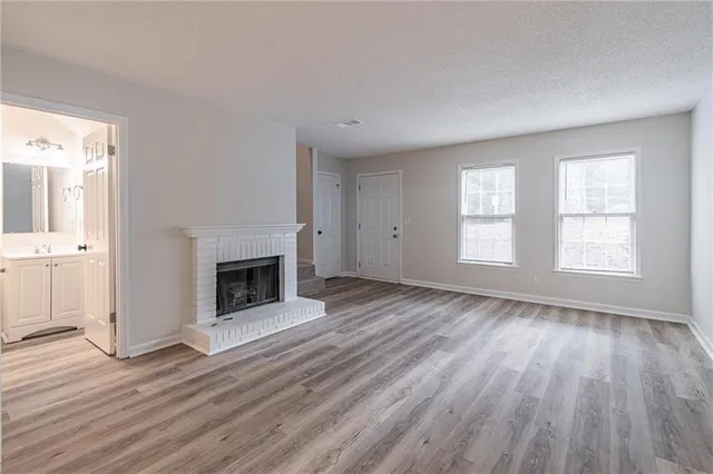 $1,600 | 1054 Old Holcomb Bridge Road, Roswell, GA 30076