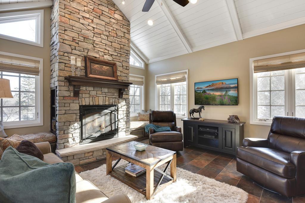 6905 Antrim Road Edina, MN 55439 - Photo 17 of 40