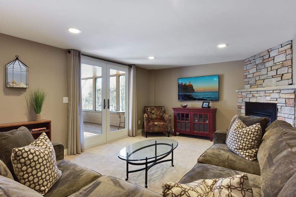 6905 Antrim Road Edina, MN 55439 - Photo 28 of 40
