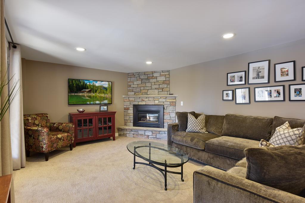 6905 Antrim Road Edina, MN 55439 - Photo 29 of 40