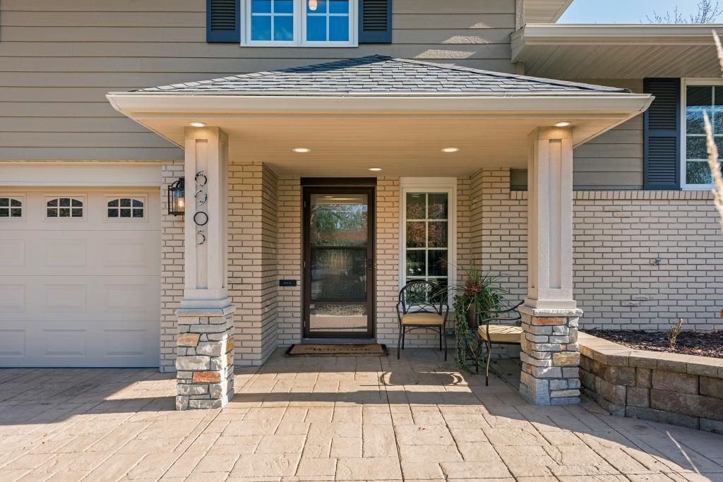 6905 Antrim Road Edina, MN 55439 - Photo 4 of 40