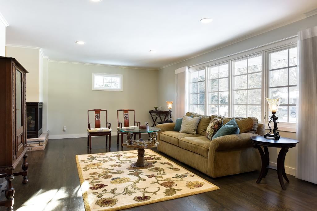 6905 Antrim Road Edina, MN 55439 - Photo 5 of 40