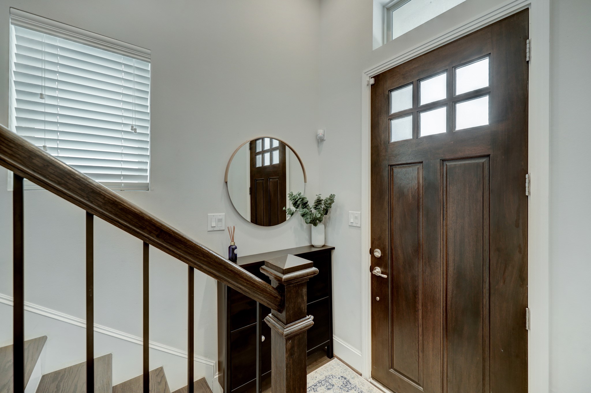 2231 Chenevert Street Houston, TX 77003 - Photo 5 of 26 a view of entryway and hall with wooden floor