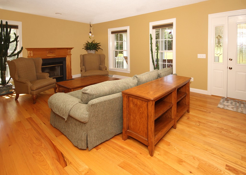130 Vining Hill Road Southwick, MA 01077 - Photo 5 of 23 Gallery Image 5