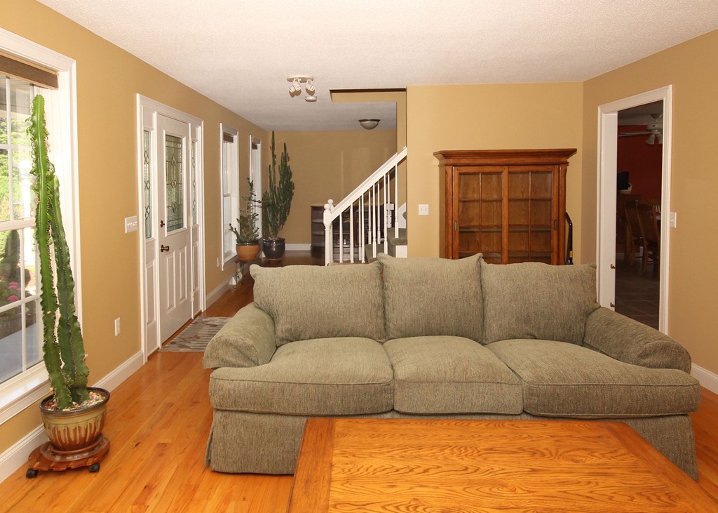 130 Vining Hill Road Southwick, MA 01077 - Photo 6 of 23 Gallery Image 6
