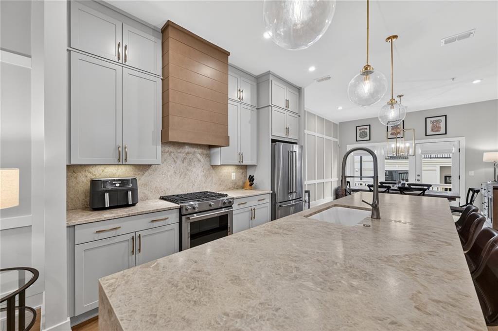 209 New Street Decatur, GA 30030 - Photo 12 of 30