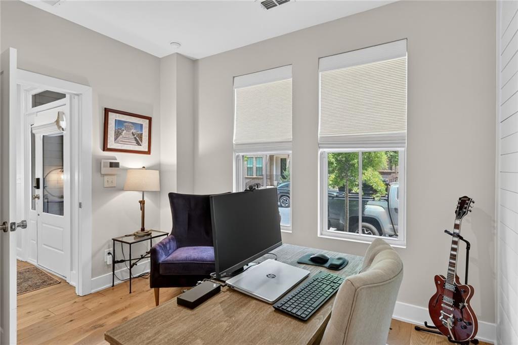 209 New Street Decatur, GA 30030 - Photo 5 of 30