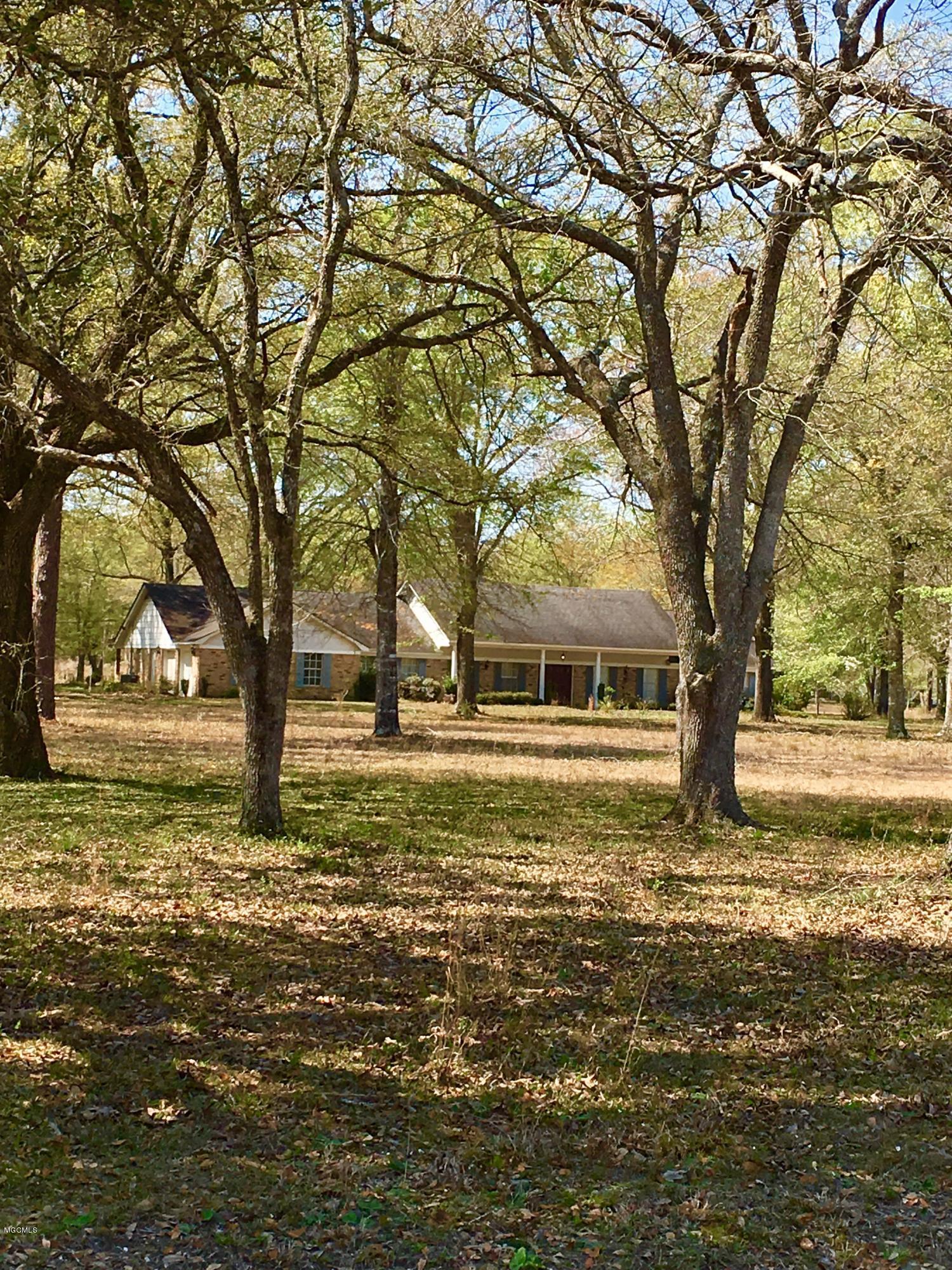 19901 Larry Carter Road Moss Point, MS 39562 - Photo 1 of 12 front 1