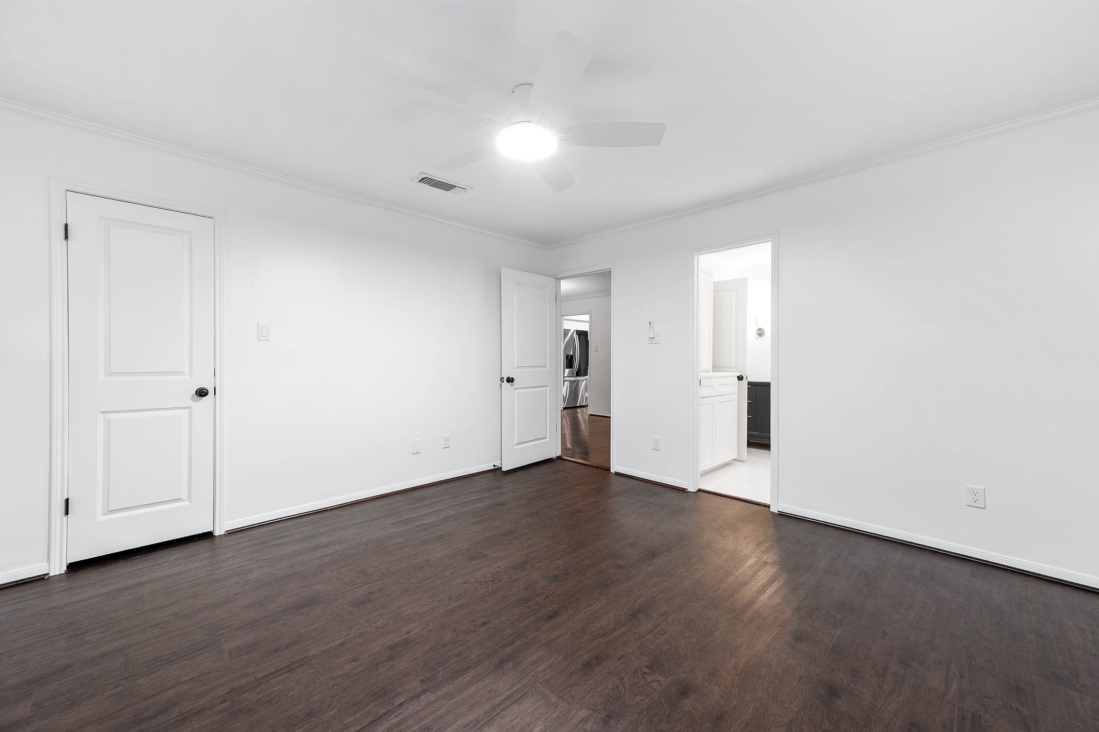 727 Bunker Hill Road, Unit 104 Houston, TX 77024 - Photo 21 of 34