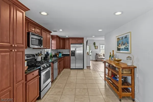 $1,200,000 | 190 Stevens Avenue, Cedar Grove, NJ 07009