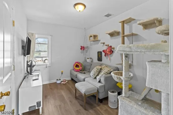 $1,200,000 | 190 Stevens Avenue, Cedar Grove, NJ 07009