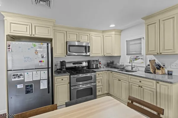 $1,200,000 | 190 Stevens Avenue, Cedar Grove, NJ 07009