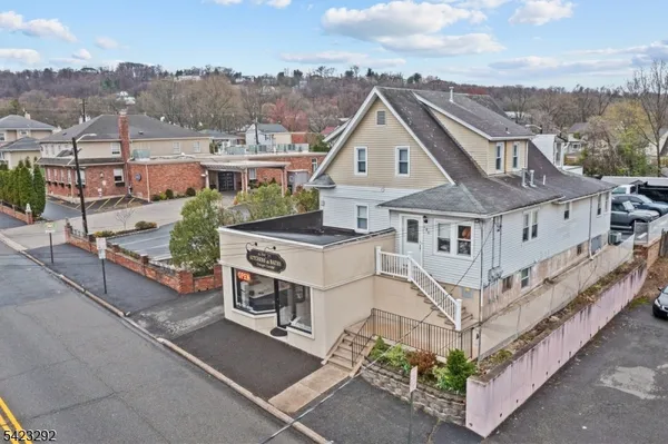 $1,200,000 | 190 Stevens Avenue, Cedar Grove, NJ 07009