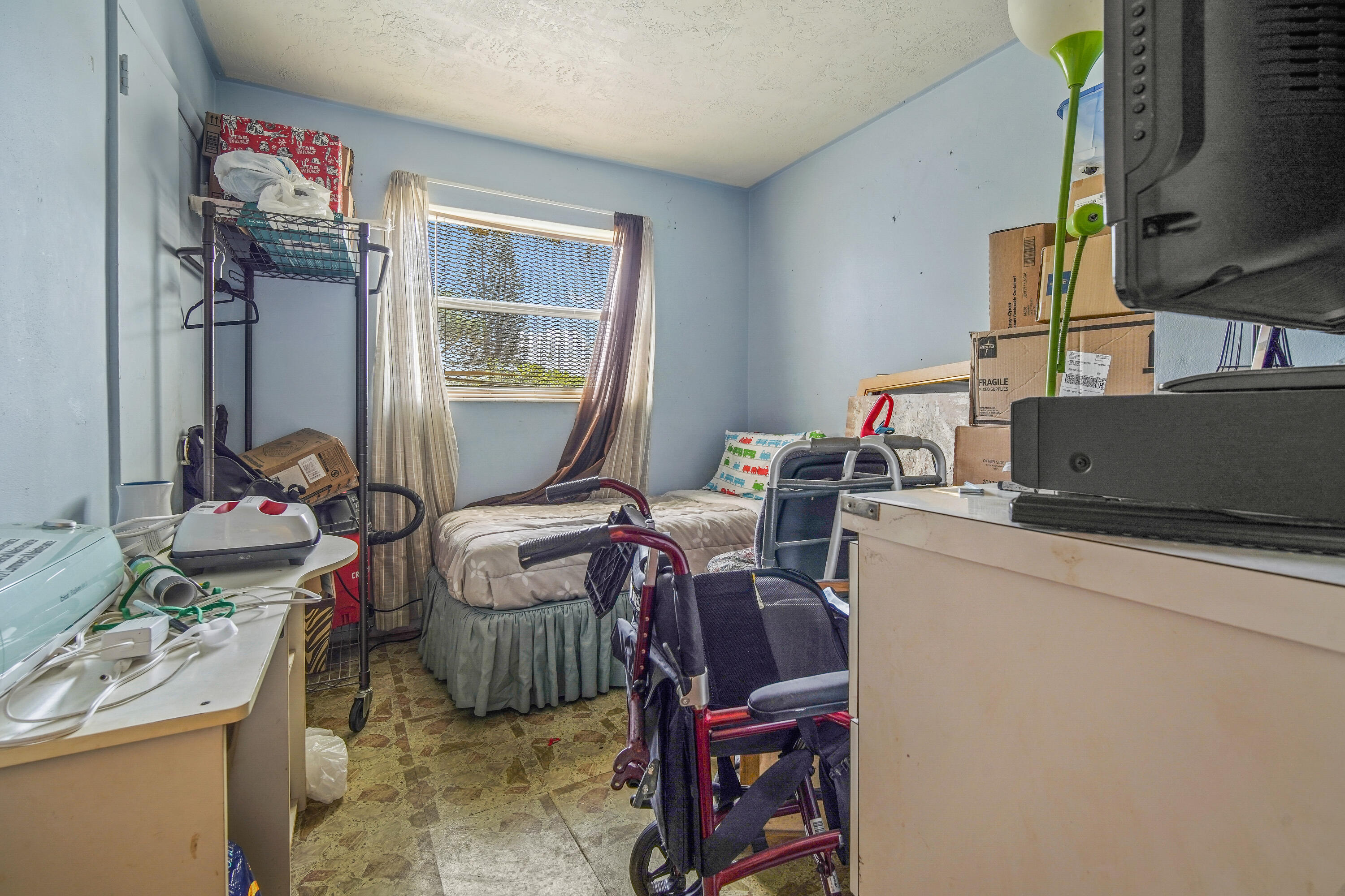 1000 West 1st Street Riviera Beach, FL 33404 - Photo 6 of 8 DSC08496