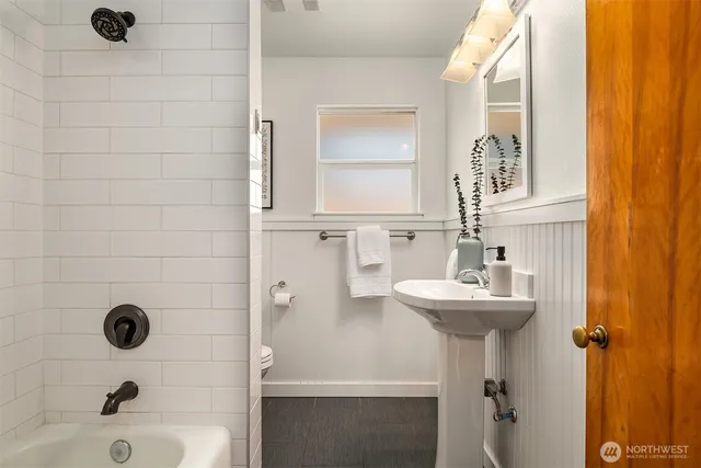 $799,000 | 4207 Southwest Thistle Street, Unit A, Seattle, WA 98136