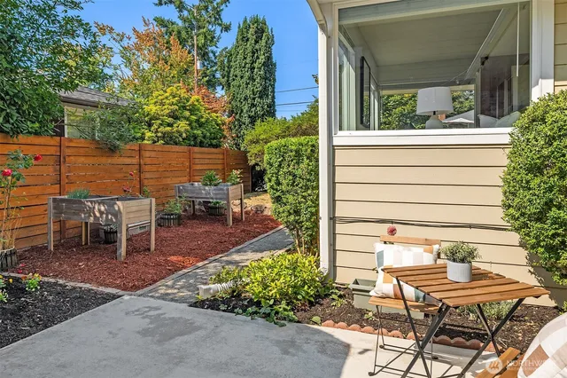 $799,000 | 4207 Southwest Thistle Street, Unit A, Seattle, WA 98136